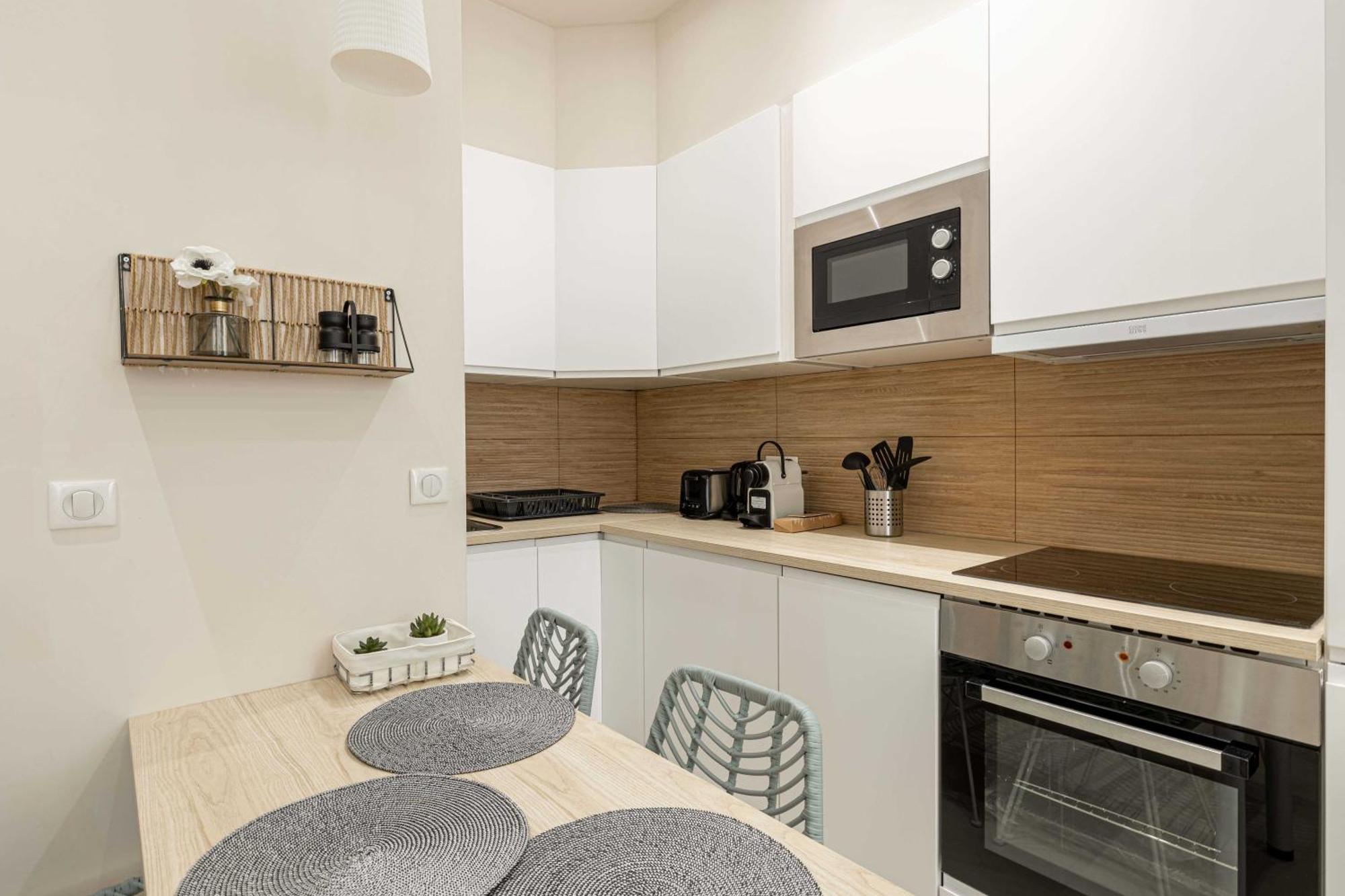 Cozy Renovated - 1br4p - Hyper Center * Antibes